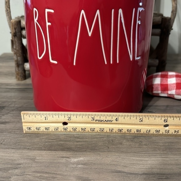 NWT RAE DUNN TALL BE MINE CERAMIC RED CANISTER - Picture 9 of 13